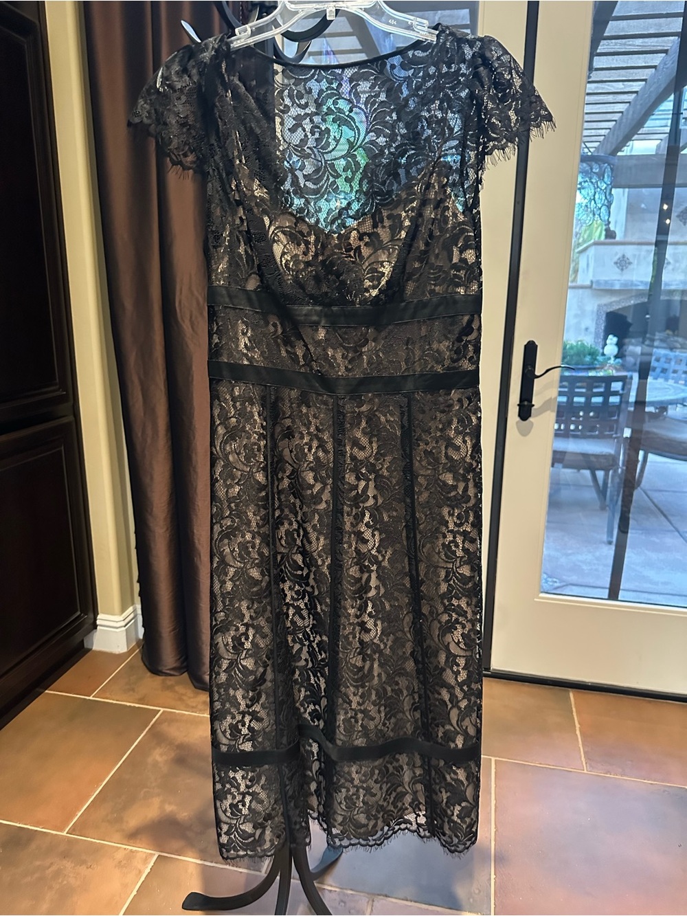LOFT Black Lace Midi Robe with Cap Sleeves